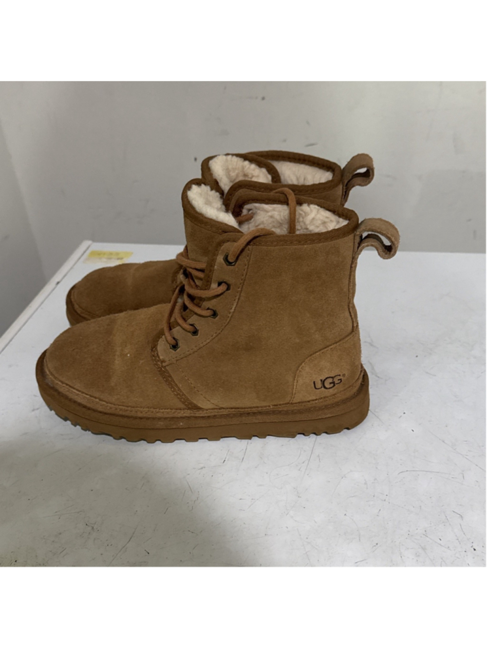 UGG HARKLEY 1017326k CHESTNUT Size 5 Boots Lace Up Kids